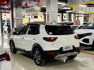 2023 Kia KX1, белый, 1115000 рублей, вид 4
