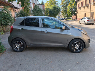 2012 Kia Picanto II, серый, 720000 рублей, вид 4