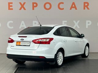 2011 Ford Focus III, белый, 749000 рублей, вид 5