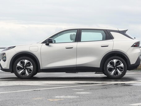 2026 Changan Qiyuan Q05 51.9 kWh II, серебристый, 2266000 рублей, вид 3