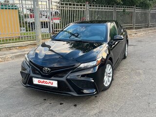 2023 Toyota Camry VIII (XV70) Рестайлинг, чёрный, 3750000 рублей, вид 1