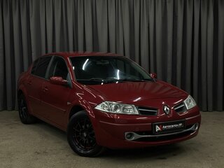 2008 Renault Megane II Рестайлинг, красный, 469999 рублей, вид 3