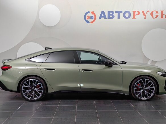 2026 Audi A5 L Sportback III (B10), белый, 6590000 рублей - вид 3