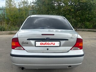 2003 Ford Focus I Рестайлинг, серебристый, 230000 рублей, вид 3