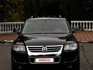2009 Volkswagen Touareg I Рестайлинг, чёрный, 1550000 рублей, вид 3
