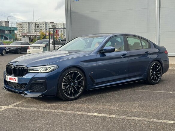 2020 BMW 5 серии 520i VII (G30/G31/G38) Рестайлинг, синий, 4290000 рублей - вид 2