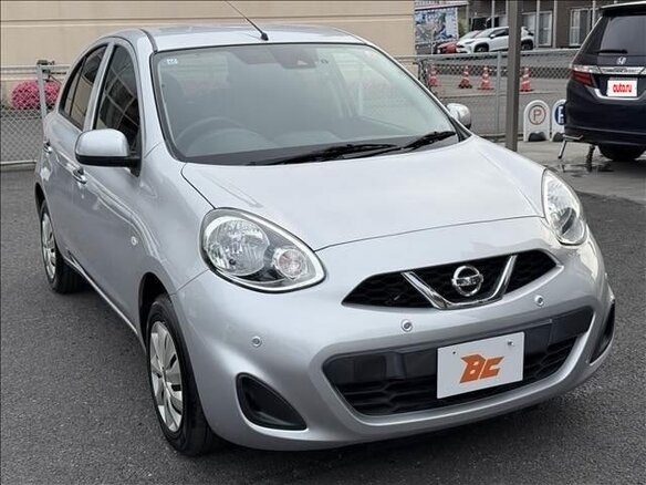 2022 Nissan March IV (K13) Рестайлинг, серебристый, 780000 рублей - вид 1