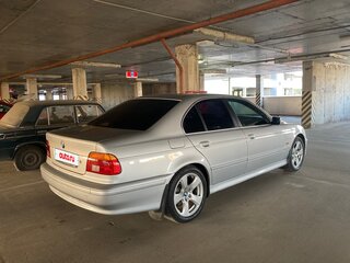 2001 BMW 5 серии 520i IV (E39) Рестайлинг, серебристый, 880000 рублей, вид 5