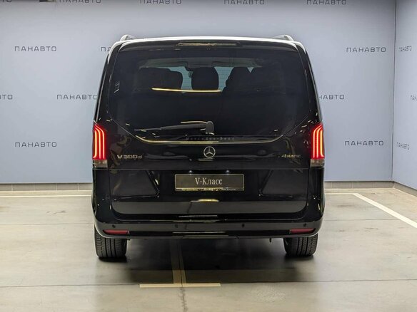 2026 Mercedes-Benz V-Класс Extra Long 300 d экстра длинный III (W447) Рестайлинг 2, чёрный, 15190000 рублей - вид 3