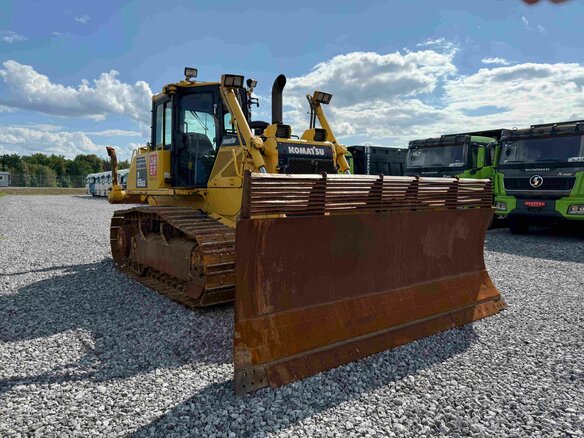 2016 Komatsu D65, 9500000 рублей