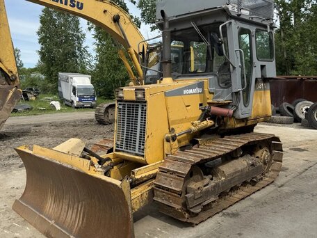 2003 Komatsu D31S, 2600000 рублей, вид 1