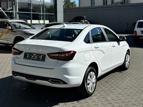 2026 Lada (ВАЗ) Vesta I Рестайлинг (NG), белый, 1730000 рублей - вид 4