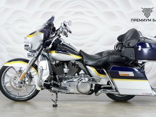 2012 Harley-Davidson CVO, серебристый, 1230000 рублей, вид 2