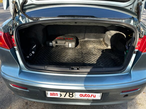 2008 Mitsubishi Lancer X, серый, 650000 рублей - вид 10