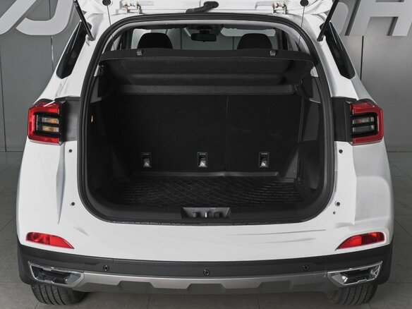 2024 Chery Tiggo 4 Pro I Рестайлинг, белый, 1749000 рублей - вид 18