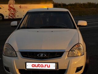 2011 Lada (ВАЗ) Priora I, белый, 270000 рублей, вид 1