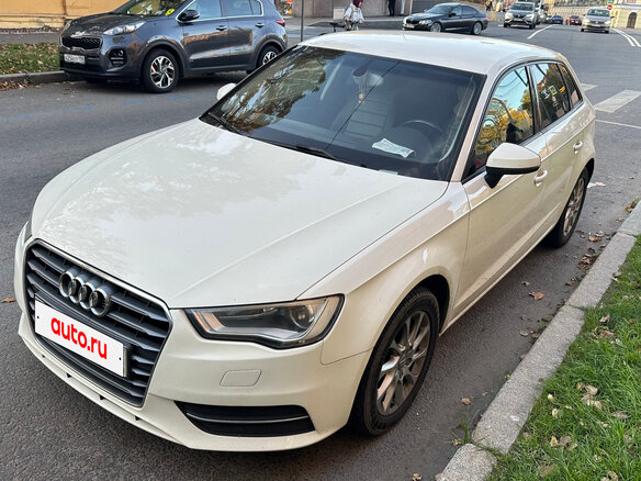 2014 Audi A3 III (8V), белый, 1290000 рублей - вид 2