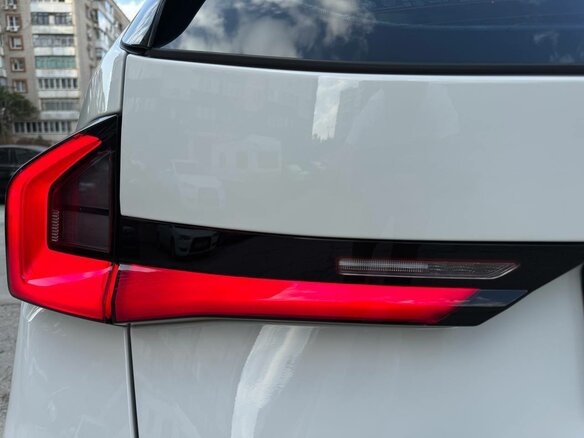 2025 BMW X1 20i xDrive III (U11/U12), белый, 5760000 рублей - вид 10