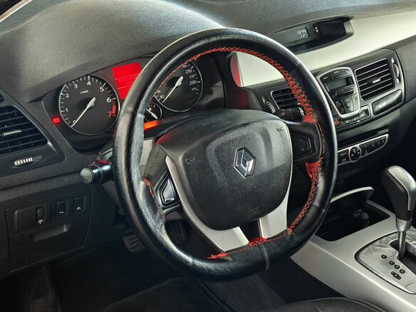 2008 Renault Laguna III, чёрный, 559000 рублей - вид 11