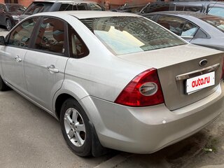 2008 Ford Focus II Рестайлинг, серебристый, 550000 рублей, вид 5