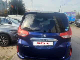2018 Honda Freed+ II, синий, 1500000 рублей, вид 4