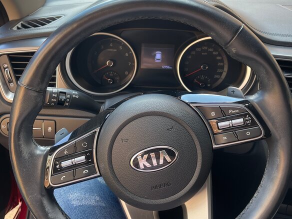 2018 Kia Ceed III, красный, 1950000 рублей - вид 8