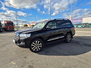2020 Toyota Land Cruiser 200 Series Рестайлинг 2, чёрный, 12500000 рублей, вид 3