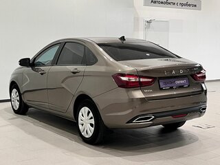 2024 Lada (ВАЗ) Vesta I Рестайлинг (NG), коричневый, 1388000 рублей, вид 4