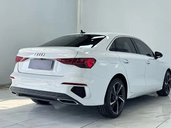 2021 Audi A3 35 TFSI Long IV (8Y), белый, 1970002 рублей - вид 3