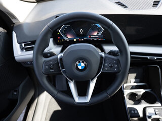 2026 BMW X1 18i sDrive III (U11/U12), чёрный, 5213881 рублей, вид 5