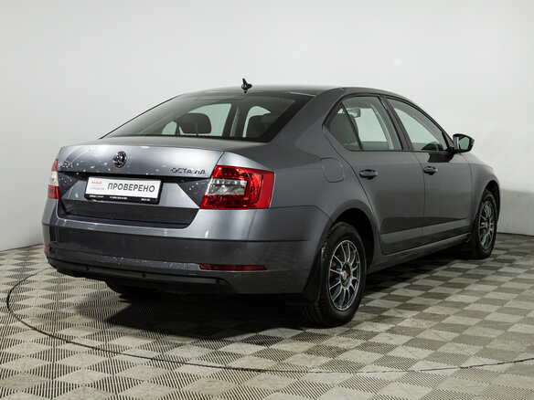2019 Skoda Octavia III (A7) Рестайлинг, серый - вид 4