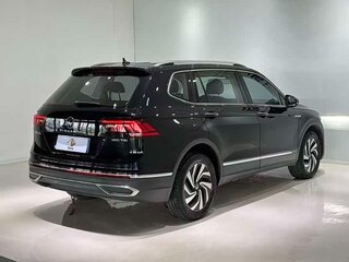 2022 Volkswagen Tiguan L II Рестайлинг (China Market), бежевый, 3020000 рублей, вид 4