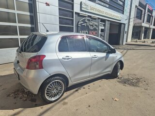 2005 Toyota Vitz II (XP90), серебристый, 480000 рублей, вид 5