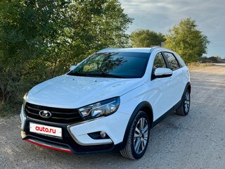 2018 Lada (ВАЗ) Vesta SW Cross I, белый, 1230000 рублей, вид 2