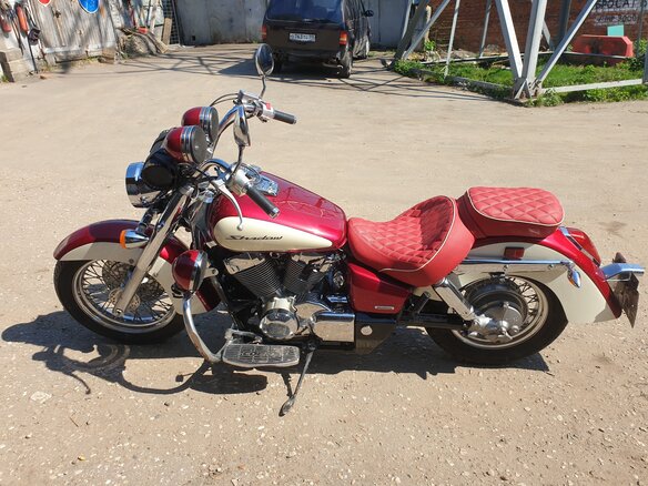 2008 Honda Shadow 750, красный, 550000 рублей
