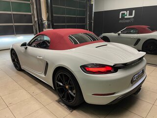 2018 Porsche Boxster IV 718 (982), белый, 6700000 рублей, вид 4