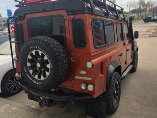 2009 Land Rover Defender 110 I Рестайлинг, оранжевый, 5100000 рублей, вид 4