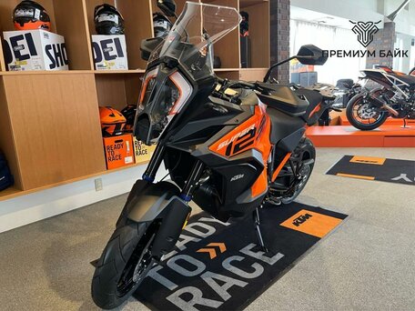 2024 KTM 1290 Super Adventure S, оранжевый, 1899000 рублей, вид 4