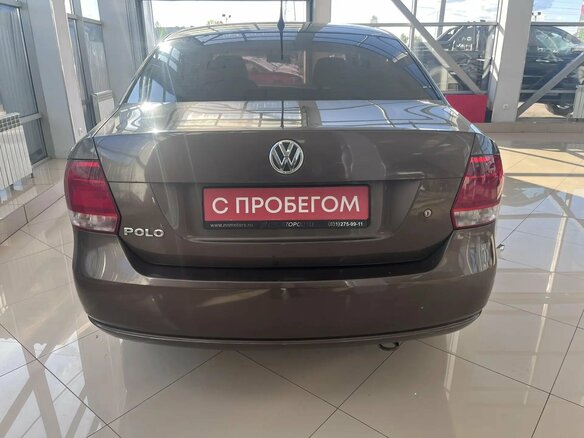 2014 Volkswagen Polo V, коричневый - вид 6