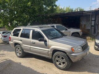 2000 Jeep Grand Cherokee II (WJ), серый, 700000 рублей, вид 2