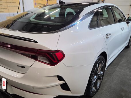 2020 Kia K5 III, белый, вид 2