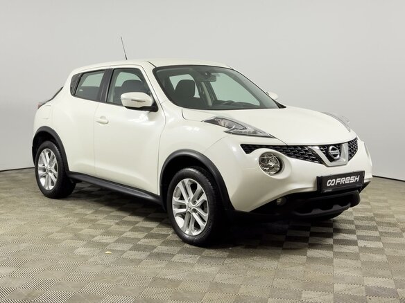 2017 Nissan Juke I Рестайлинг, белый, 1609900 рублей