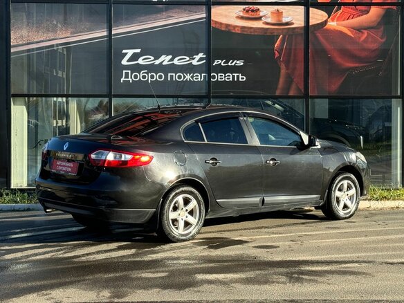 2010 Renault Fluence I, чёрный, 500000 рублей - вид 4