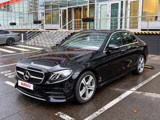 2016 Mercedes-Benz E-Класс 300 V (W213, S213, C238), чёрный, 2950000 рублей, вид 1
