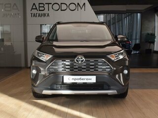 2021 Toyota RAV4 V (XA50), коричневый, 3349000 рублей, вид 2