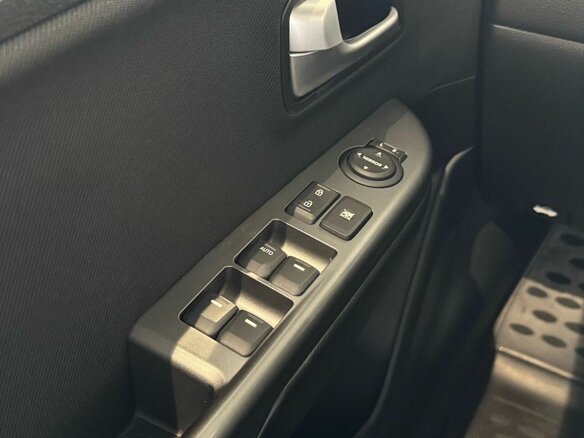 2015 Kia Rio III Рестайлинг, коричневый, 1165000 рублей - вид 17