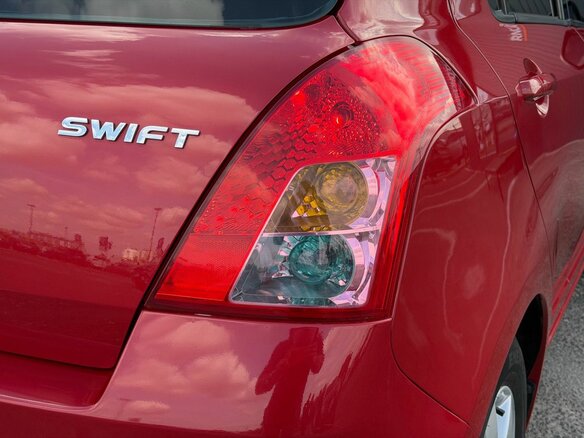 2007 Suzuki Swift AMT III, красный, 690000 рублей - вид 6