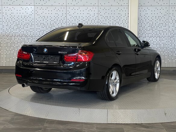 2014 BMW 3 серии 320i VI (F3x), чёрный, 1250000 рублей - вид 1