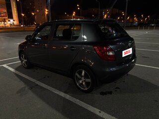 2012 Skoda Fabia II Рестайлинг, серый, 470000 рублей, вид 5