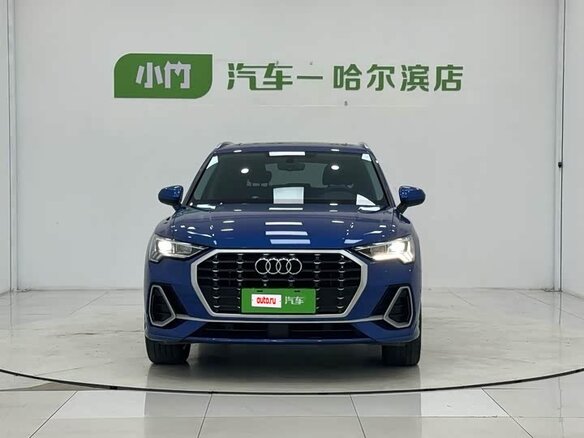 2023 Audi Q3 35 TFSI II (F3), синий, 2640000 рублей - вид 2